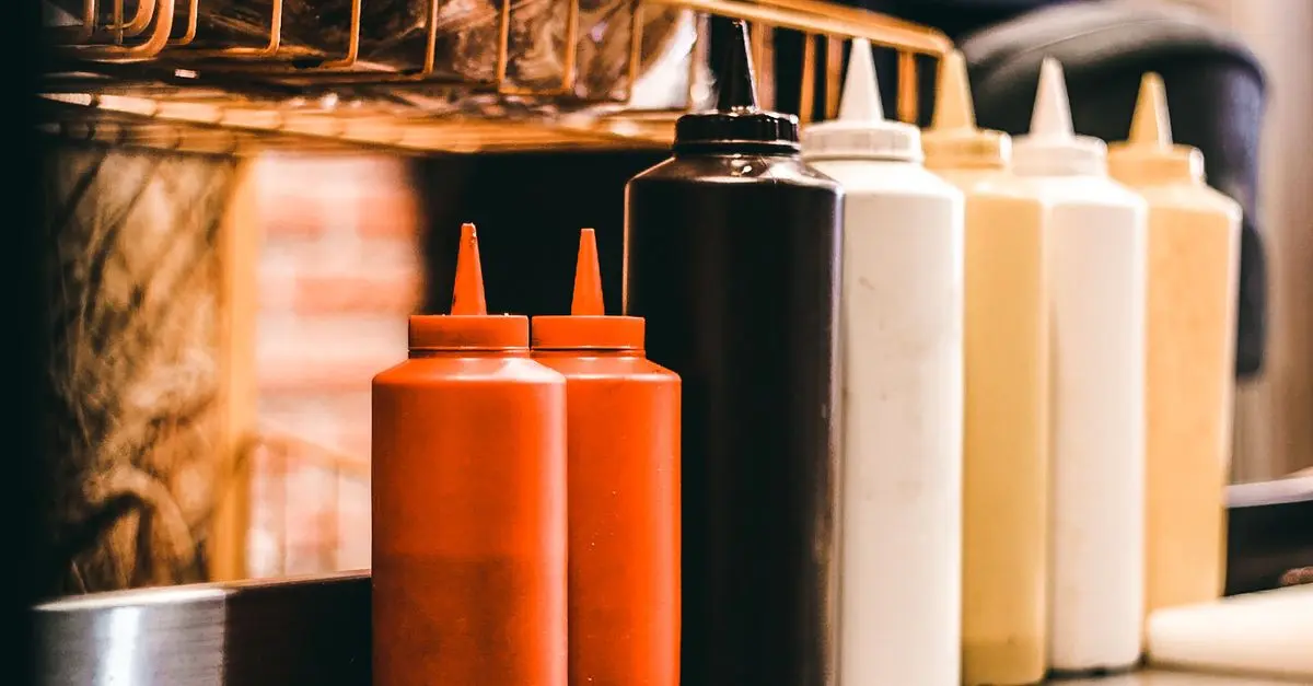 Comparatif : moutardes artisanales vs industrielles